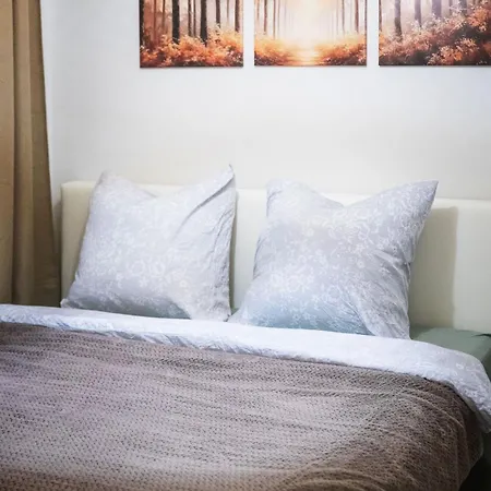 Cozy Seaside Near Harbour -jaetkaesaari 公寓 *